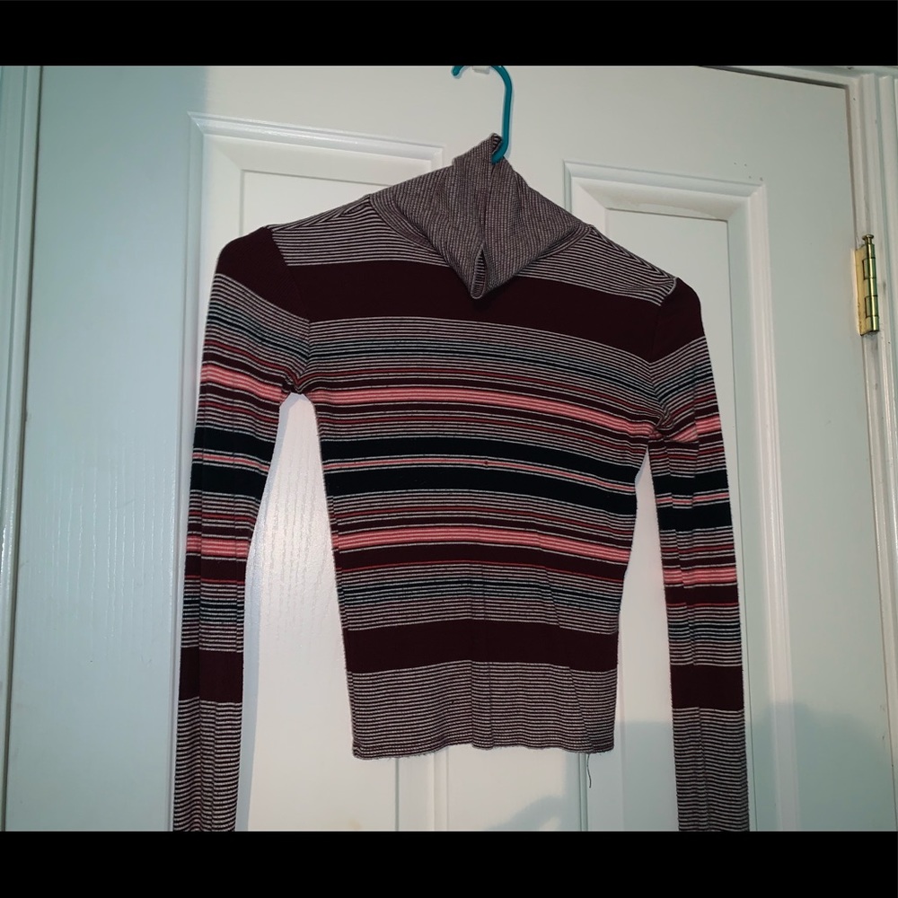 Aeropostale Turtle Neck